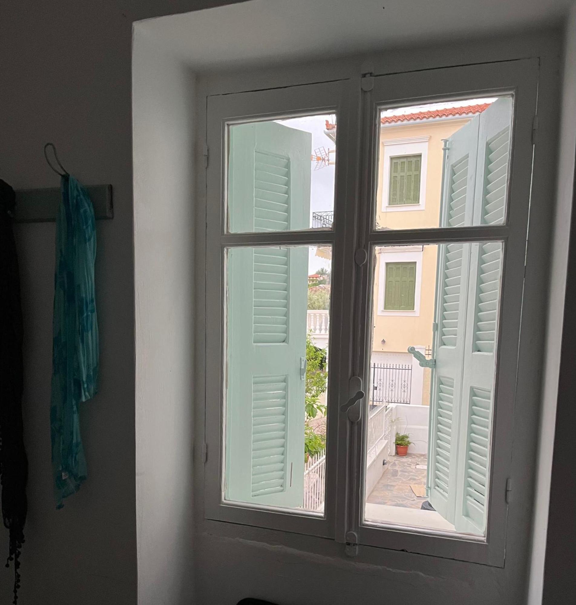 Galaxidi Authentic Rooftop House المظهر الخارجي الصورة