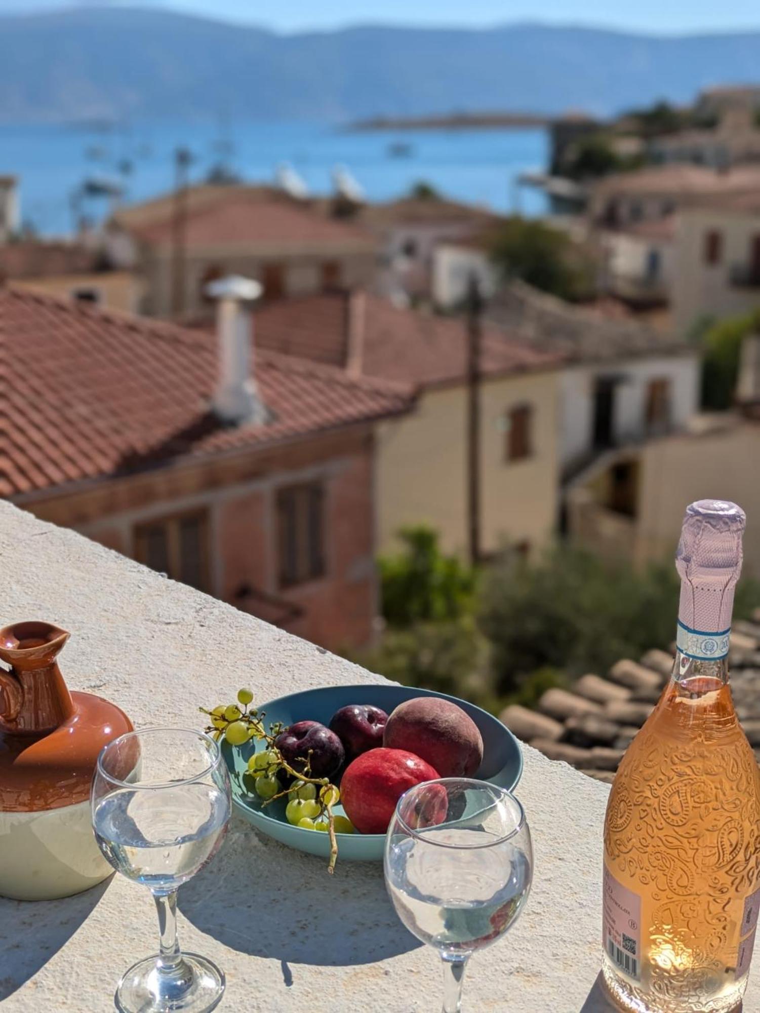 Galaxidi Authentic Rooftop House المظهر الخارجي الصورة